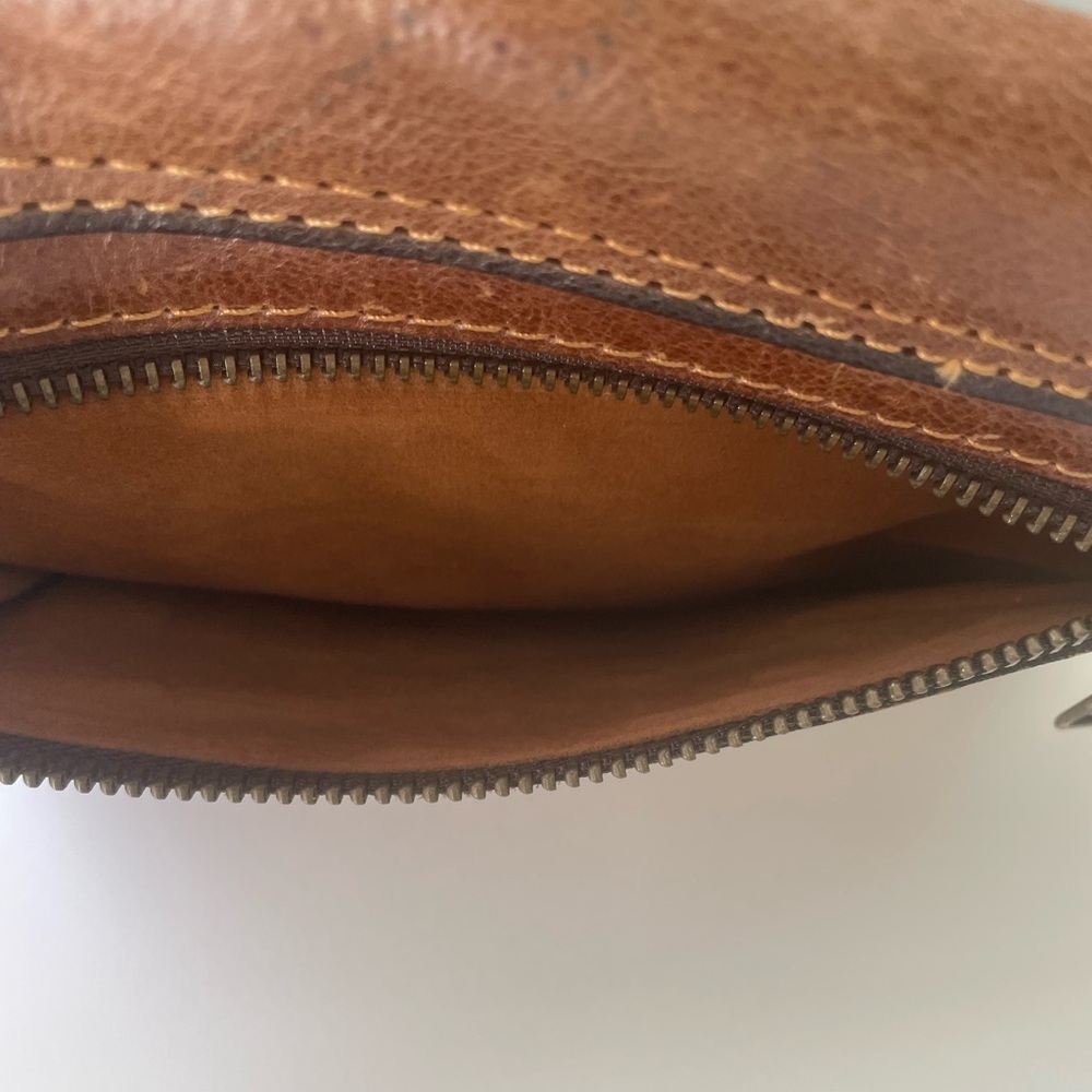 Patricia Nash Leather Clutch - Picture 11 of 11